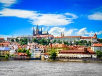 prague-summer-castle